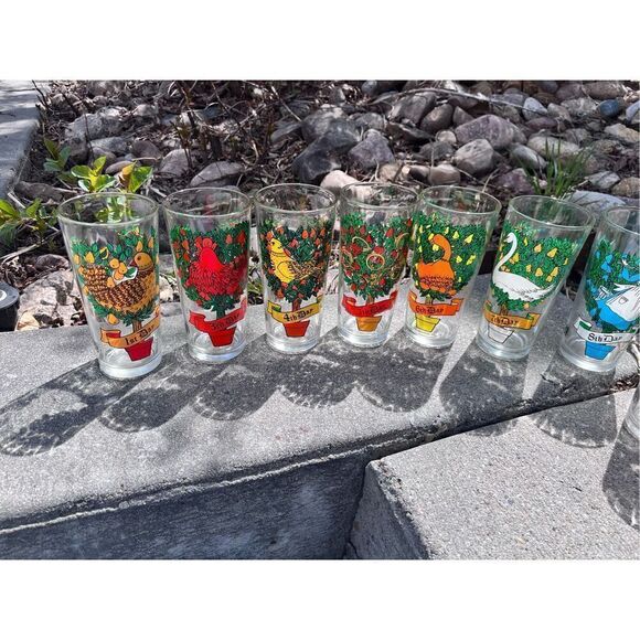 Pepsi The Twelve Days of Christmas-8 Glasses - Picture 4 of 9